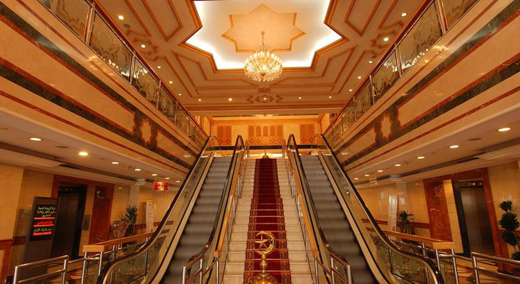 Отель Dar Aleiman Al Haram Медина Экстерьер фото The interior of the hotel